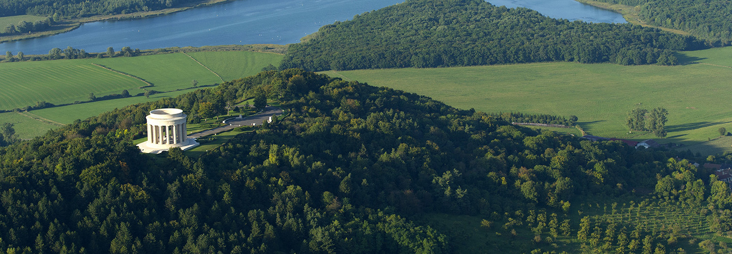 Montsec et le lac de Madine