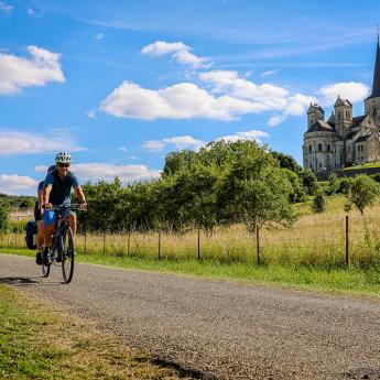 Velo Mont devant Sassey
