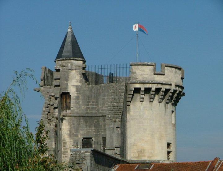 Tour Valéran à Ligny en Barrois