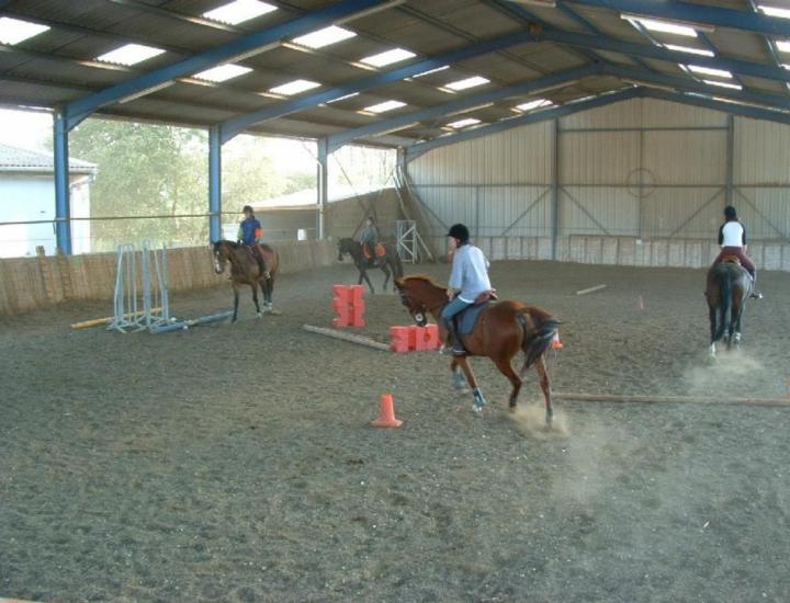 Ecole d'équitation de Loisey